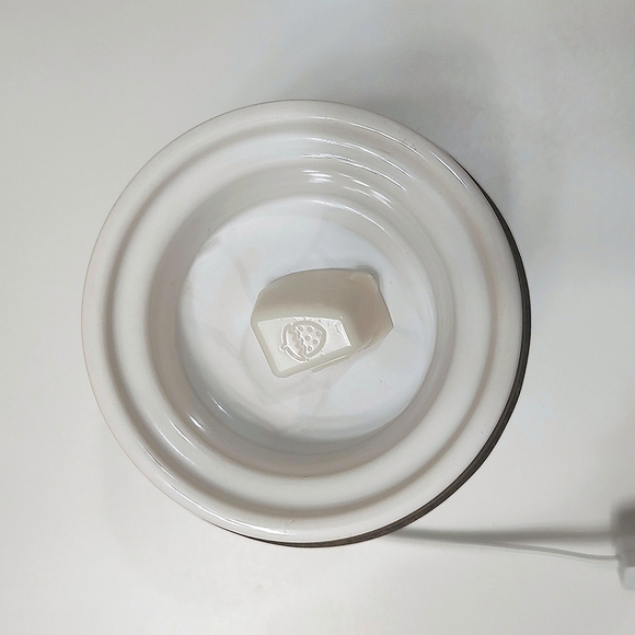 Ceramic Scentsy Wax Warmer - Picture 5 of 5